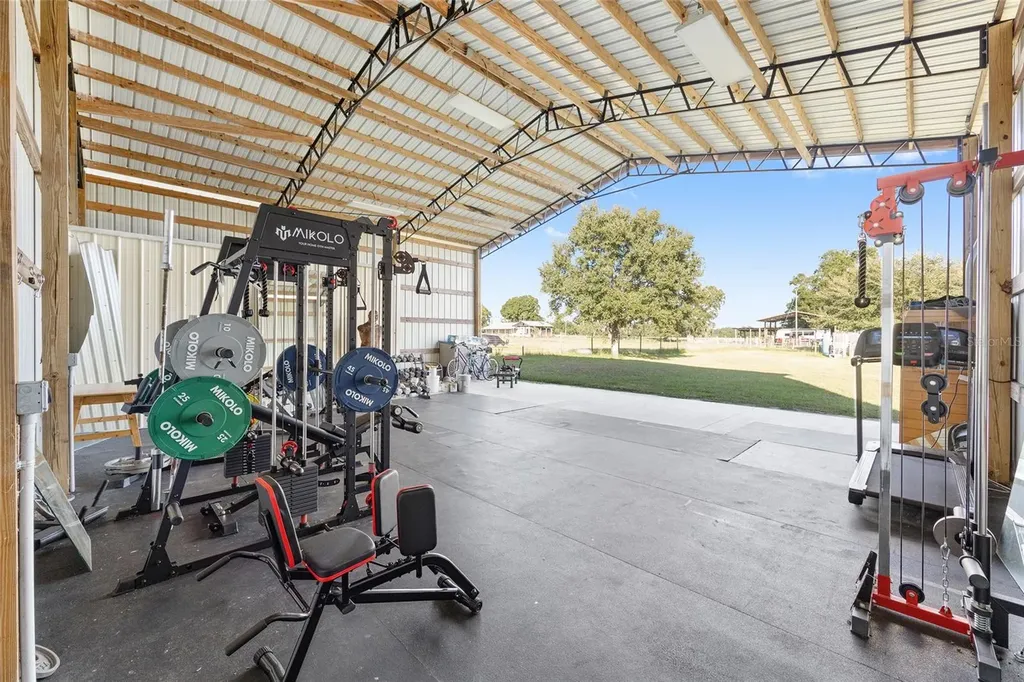11999 County Road 223 Oxford FL 34484