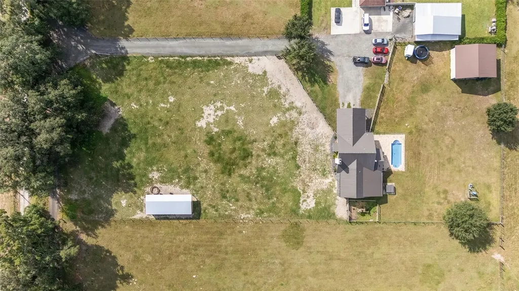 11999 County Road 223 Oxford FL 34484