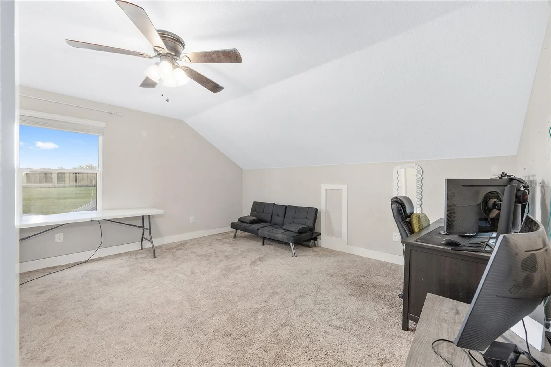 11999 County Road 223 Oxford FL 34484