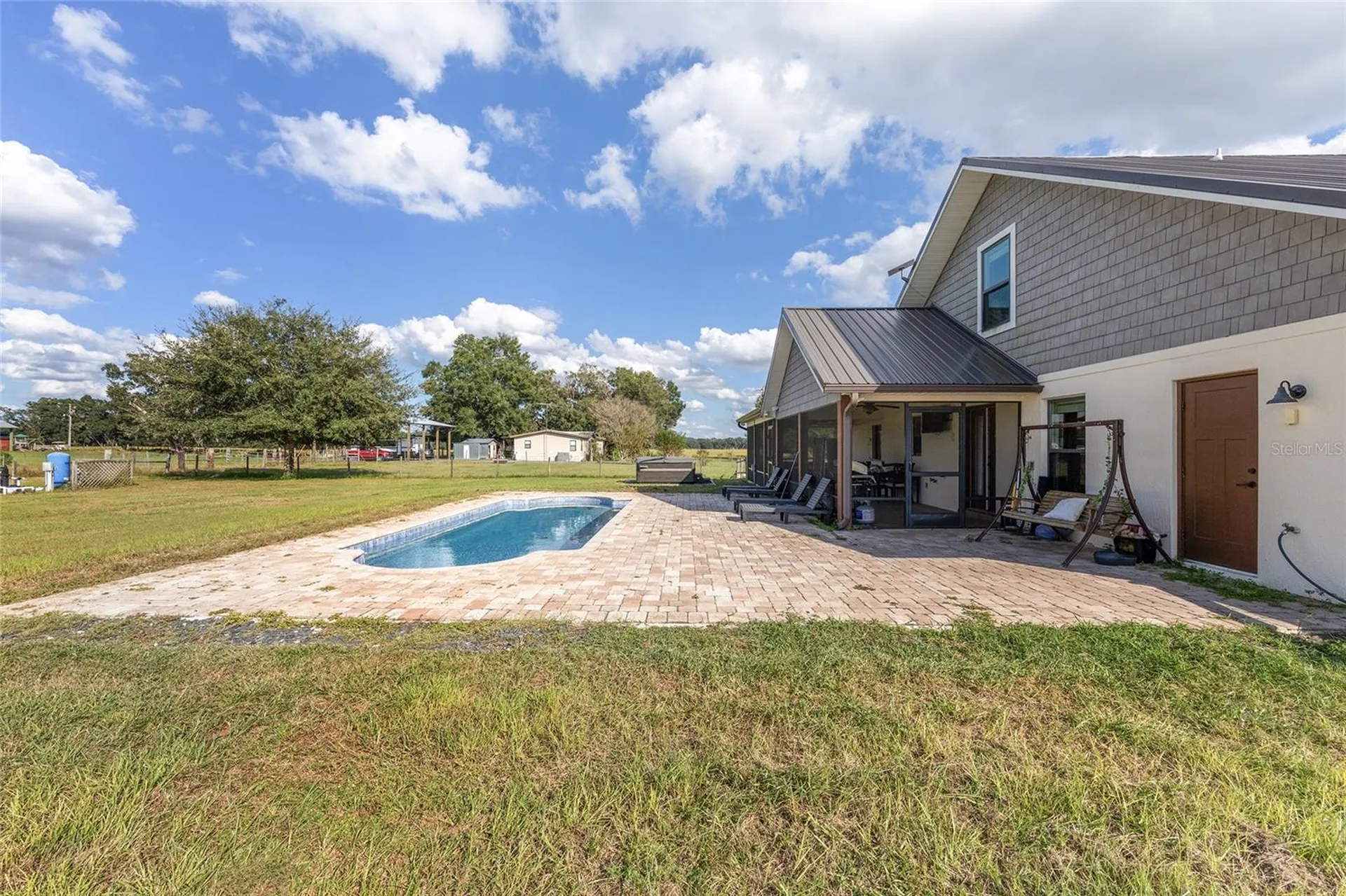 11999 County Road 223 Oxford FL 34484