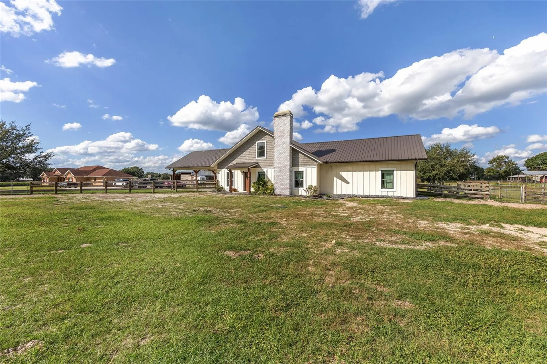 11999 County Road 223 Oxford FL 34484