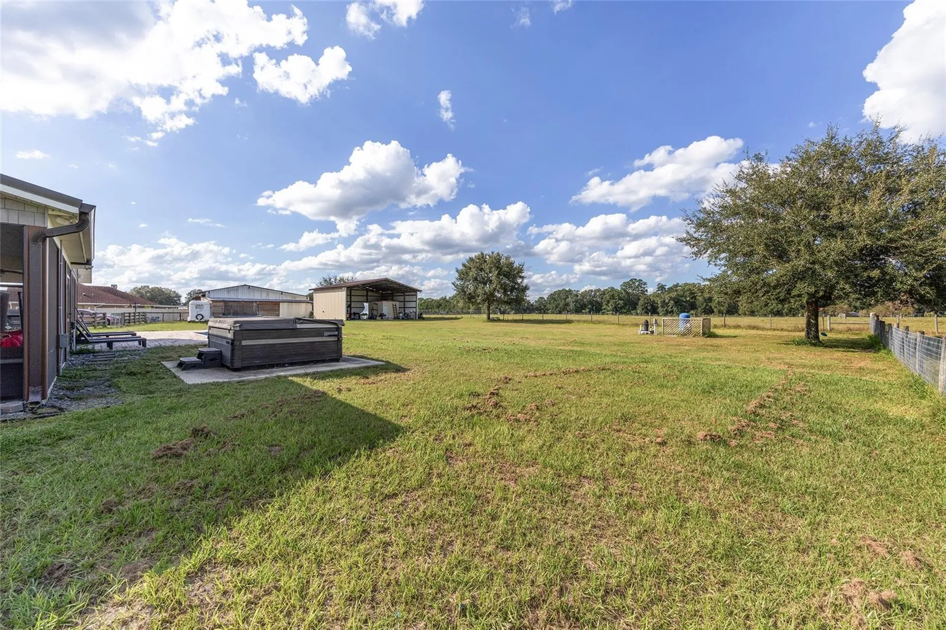 11999 County Road 223 Oxford FL 34484