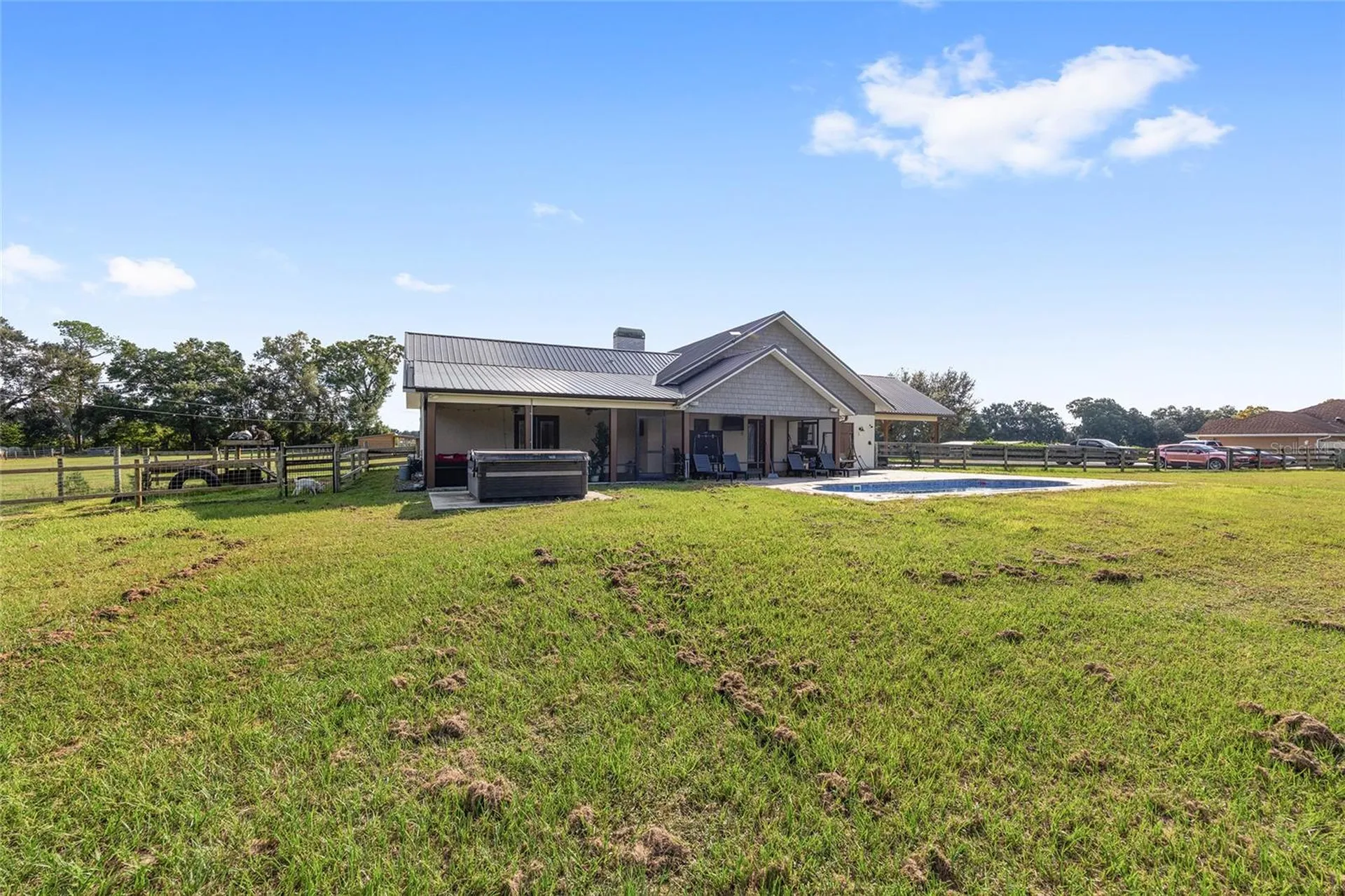 11999 County Road 223 Oxford FL 34484