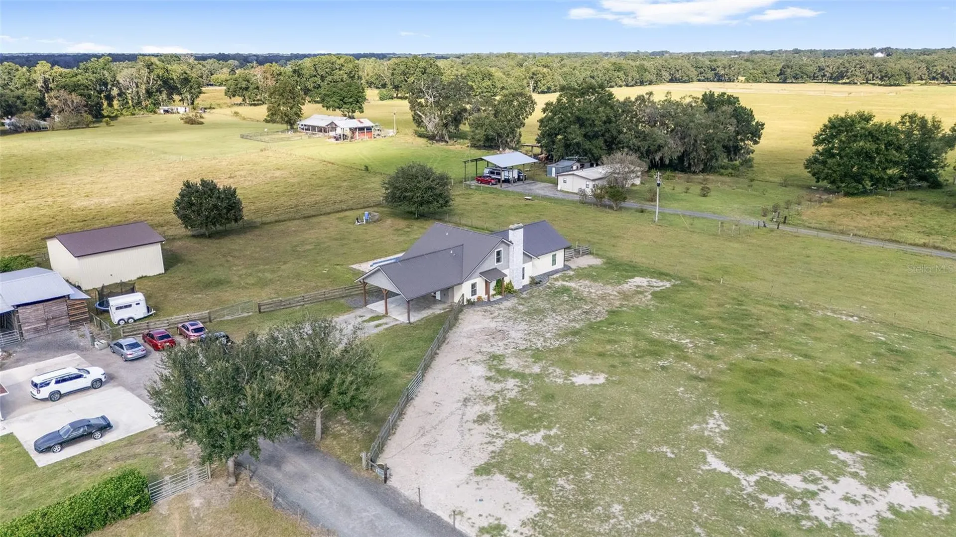 11999 County Road 223 Oxford FL 34484
