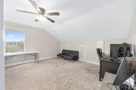 11999 County Road 223 Oxford FL 34484