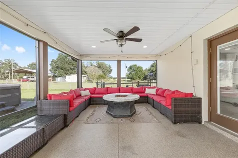 11999 County Road 223 Oxford FL 34484