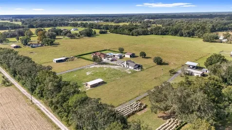 11999 County Road 223 Oxford FL 34484