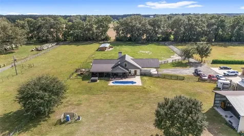 11999 County Road 223 Oxford FL 34484