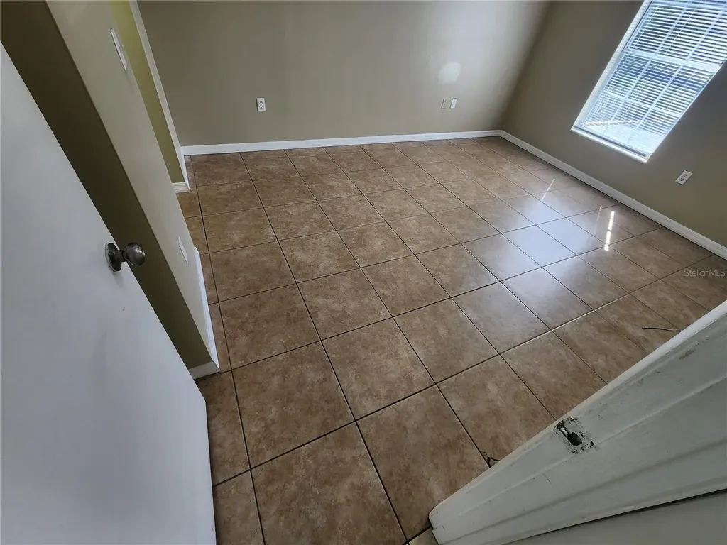 5228 Curry Ford Road Orlando FL 32812