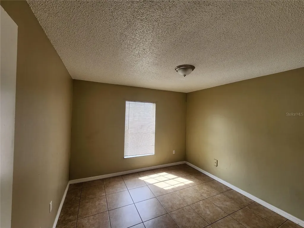 5228 Curry Ford Road Orlando FL 32812