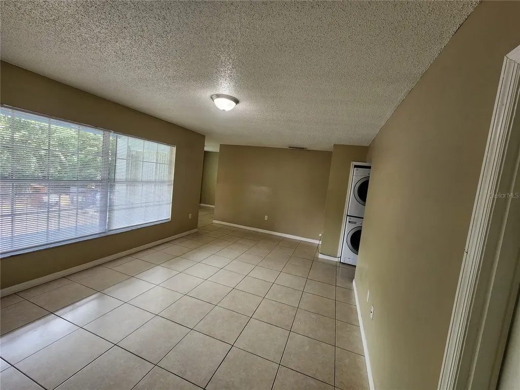 5228 Curry Ford Road Orlando FL 32812