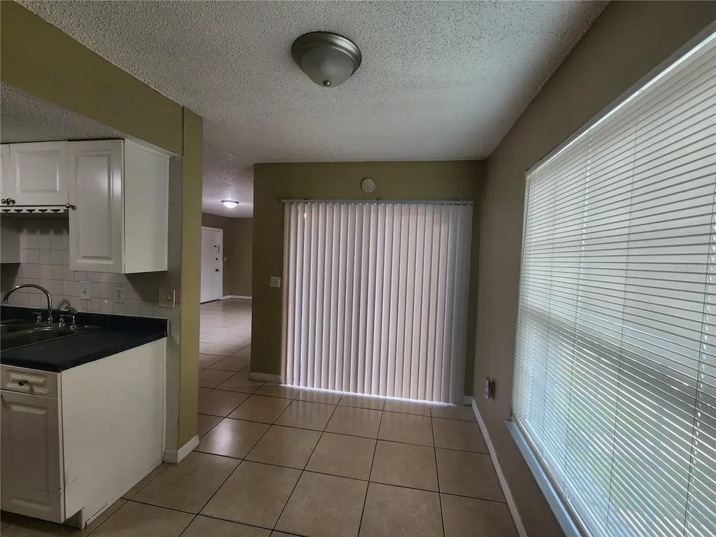 5228 Curry Ford Road Orlando FL 32812