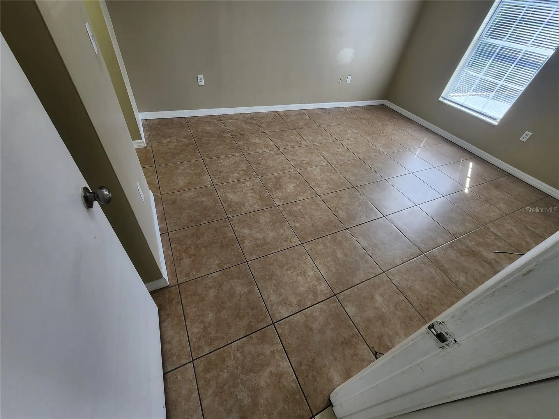 5228 Curry Ford Road Orlando FL 32812