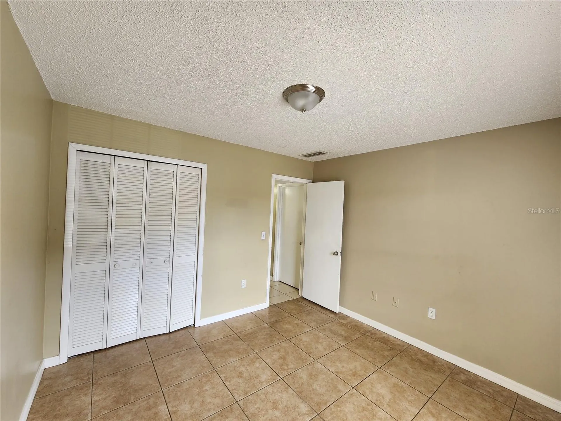 5228 Curry Ford Road Orlando FL 32812