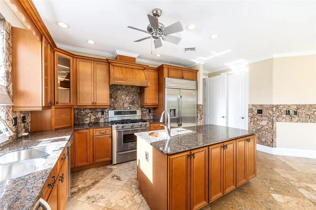 997 NW 63rd Court Ocala FL 34482