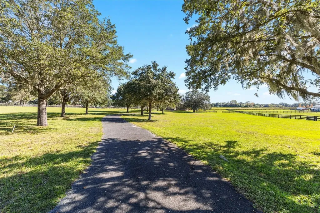 997 NW 63rd Court Ocala FL 34482