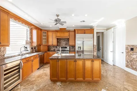 997 NW 63rd Court Ocala FL 34482