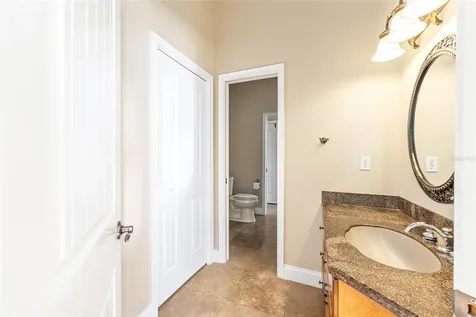 997 NW 63rd Court Ocala FL 34482