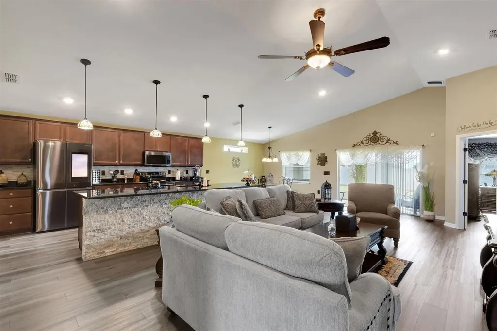610 Vista View Lane Lake Wales FL 33853