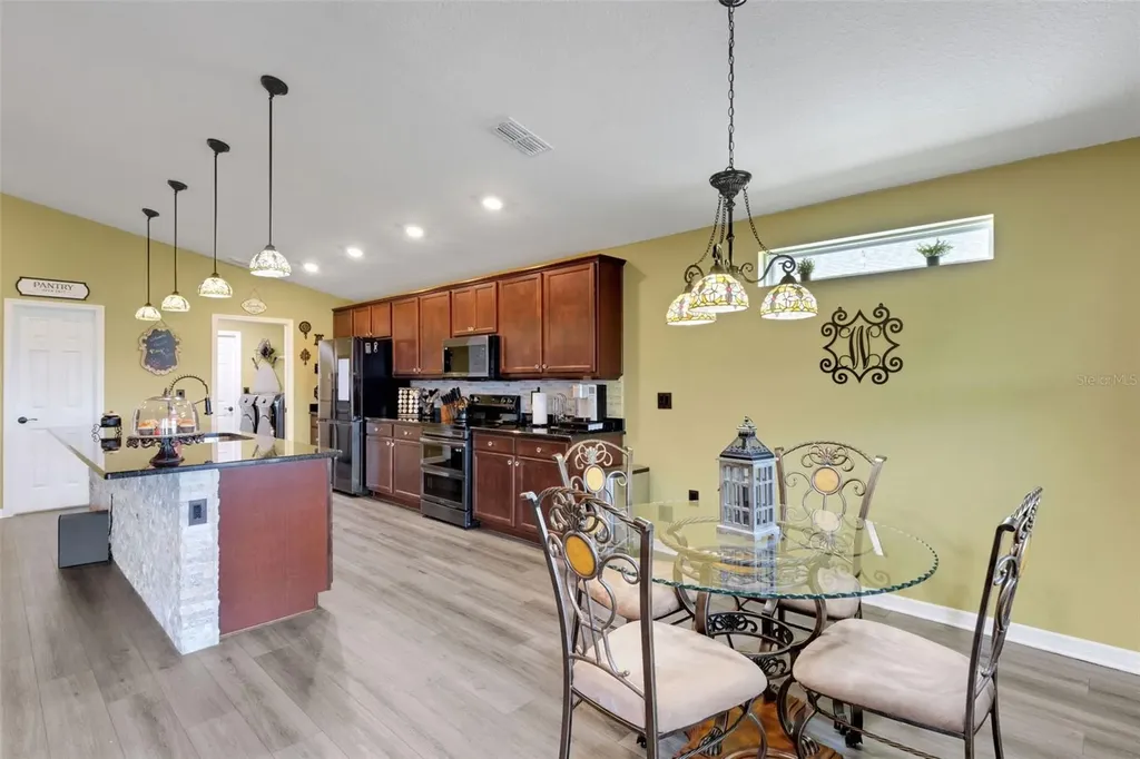 610 Vista View Lane Lake Wales FL 33853