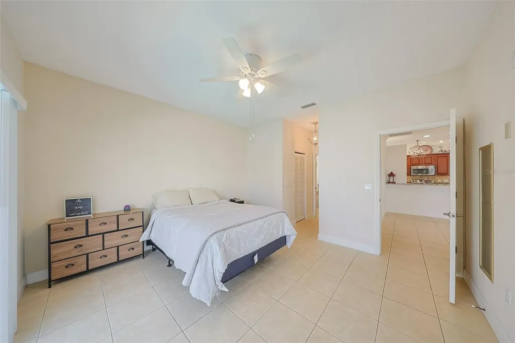 7113 52nd Drive E Bradenton FL 34203