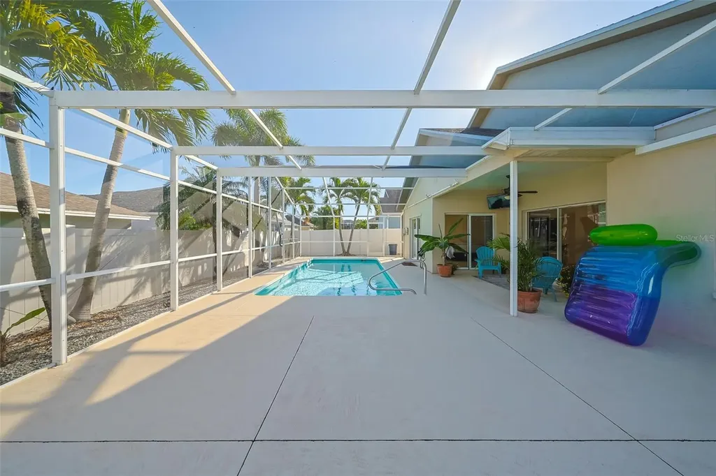 7113 52nd Drive E Bradenton FL 34203