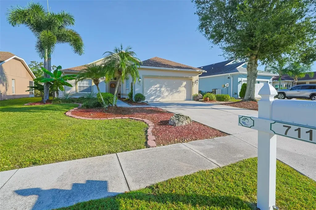 7113 52nd Drive E Bradenton FL 34203