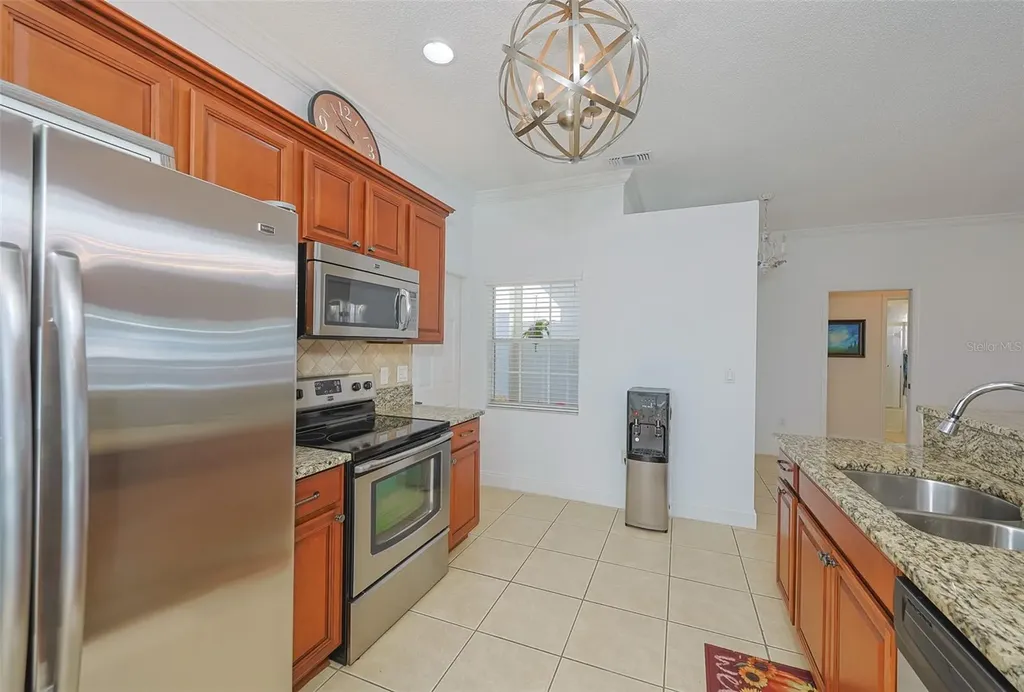 7113 52nd Drive E Bradenton FL 34203