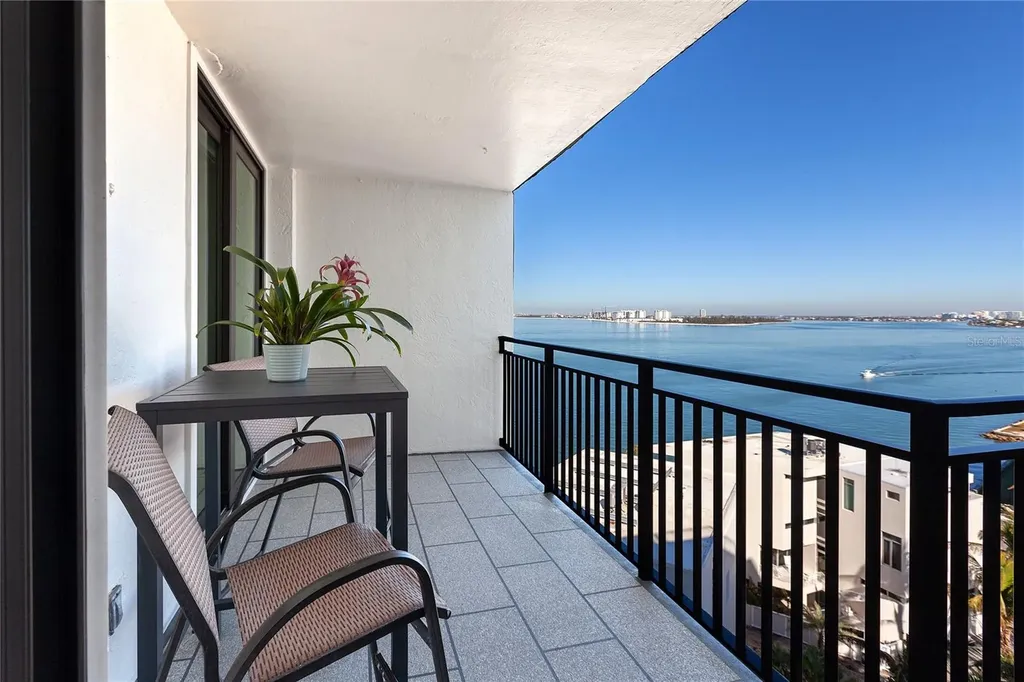 4822 Ocean Boulevard Sarasota FL 34242