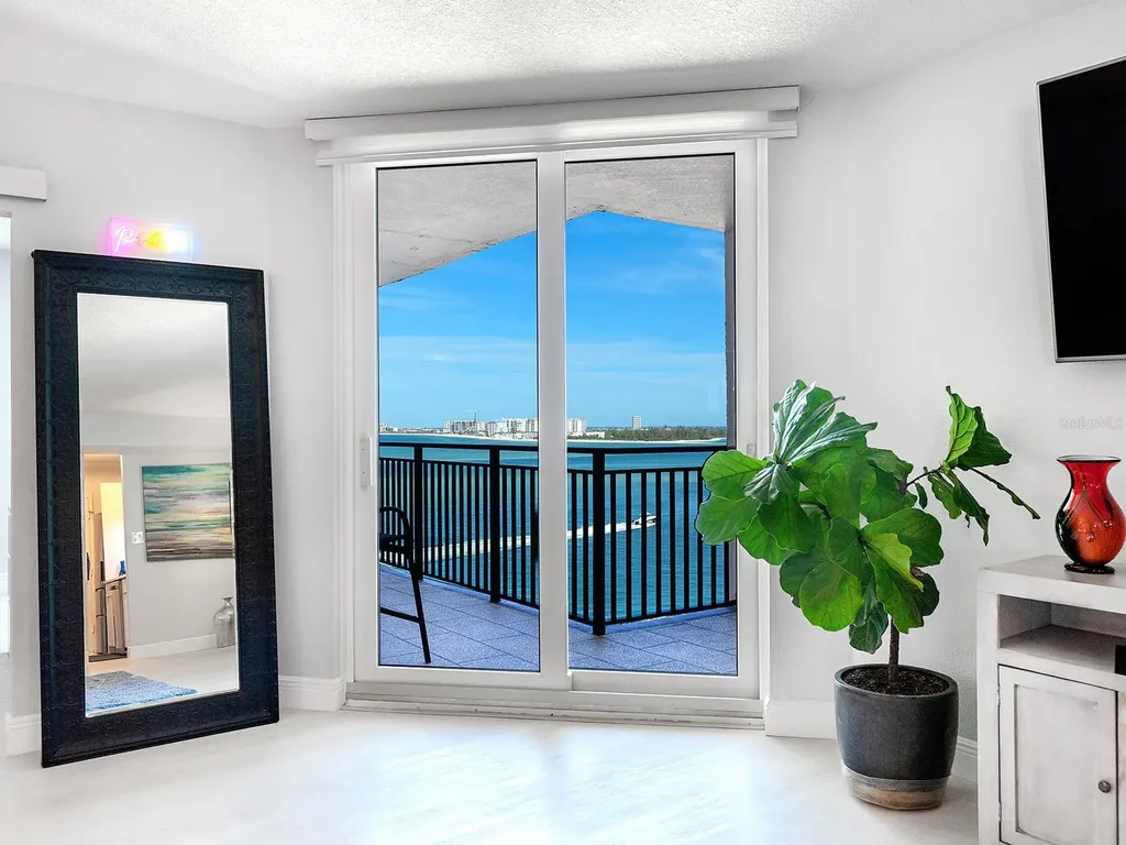 4822 Ocean Boulevard Sarasota FL 34242