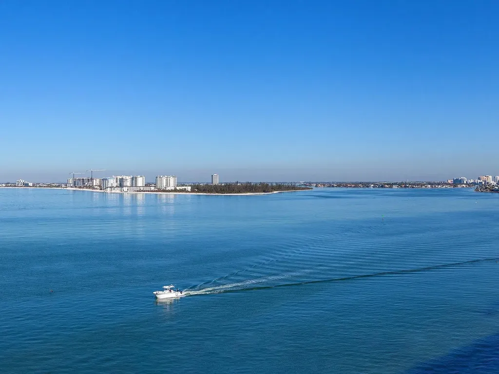 4822 Ocean Boulevard Sarasota FL 34242