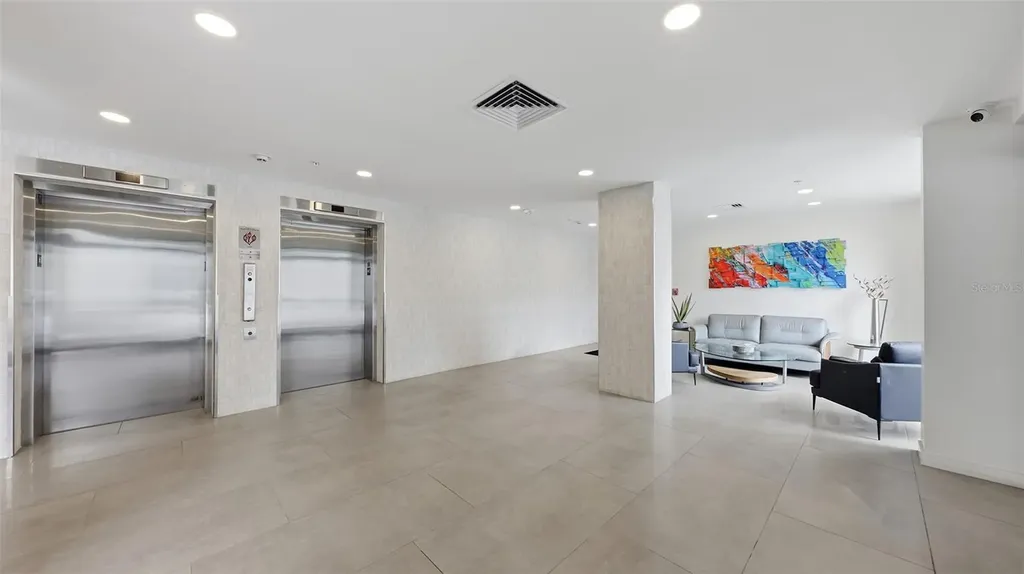 4822 Ocean Boulevard Sarasota FL 34242