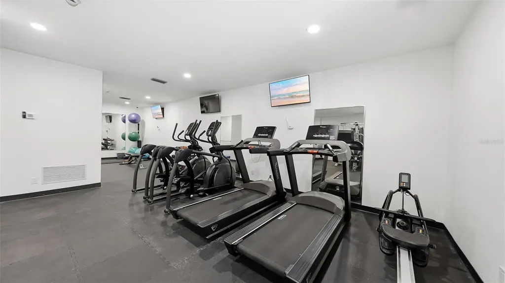 4822 Ocean Boulevard Sarasota FL 34242