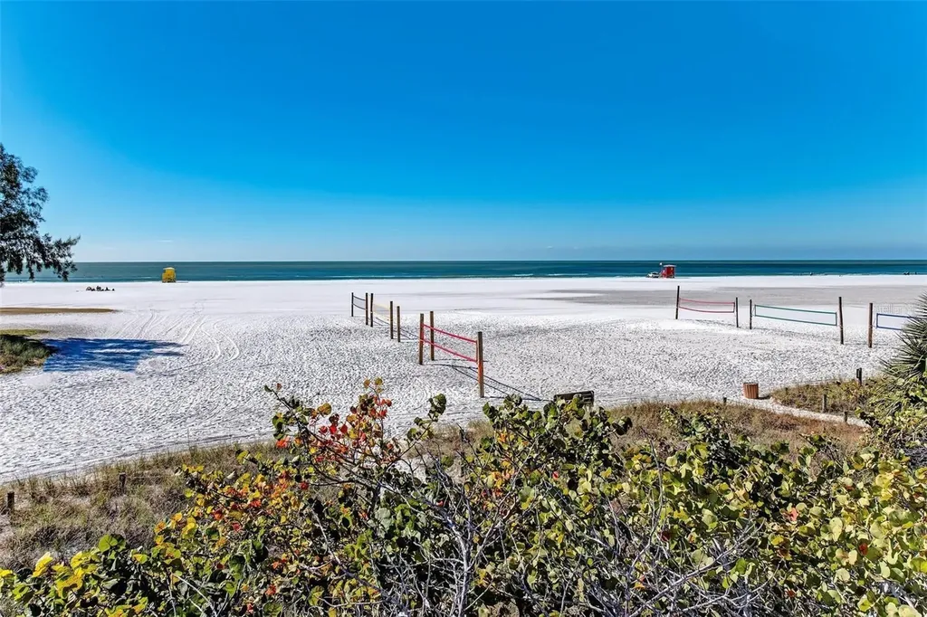4822 Ocean Boulevard Sarasota FL 34242