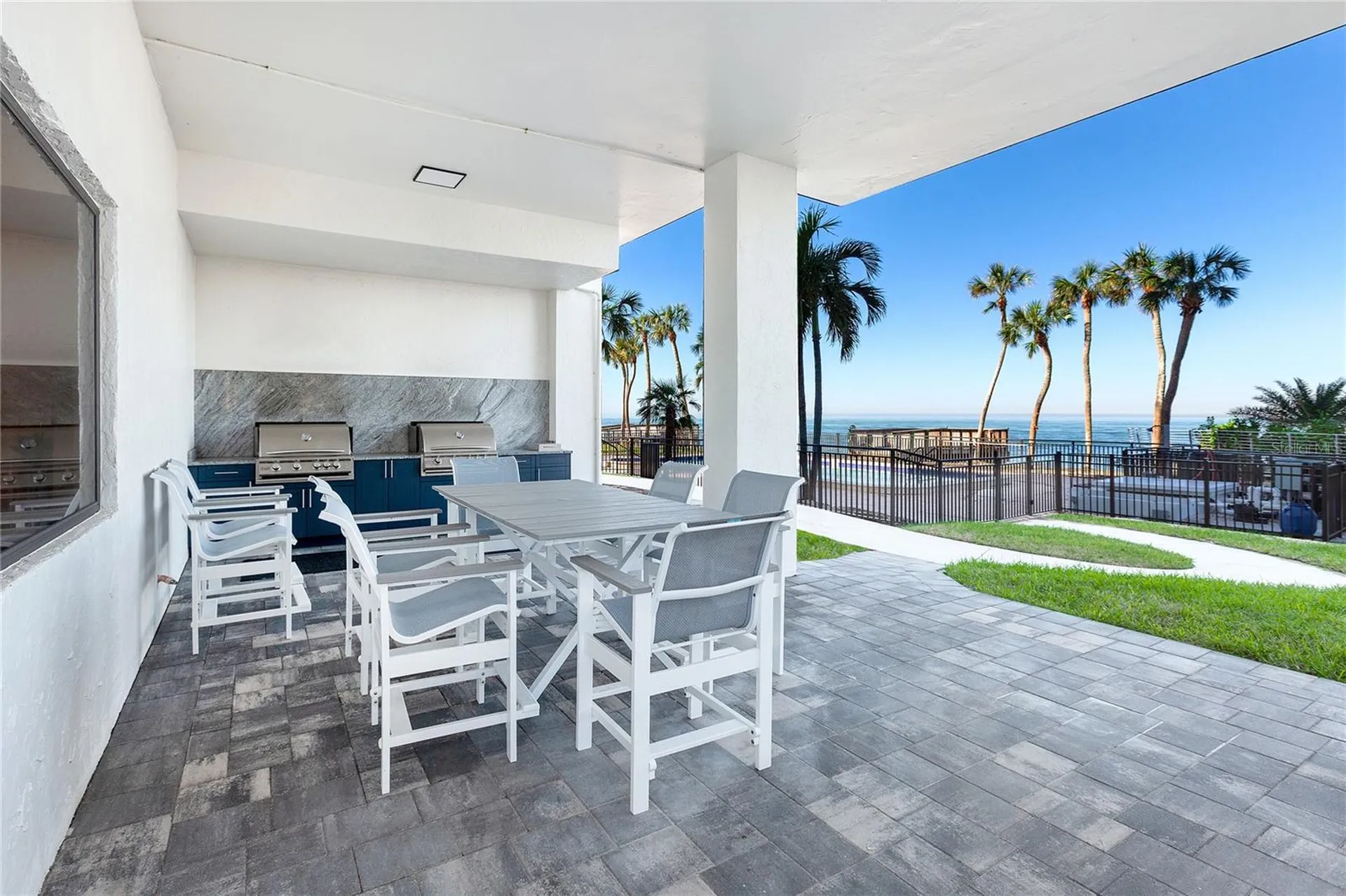 4822 Ocean Boulevard Sarasota FL 34242