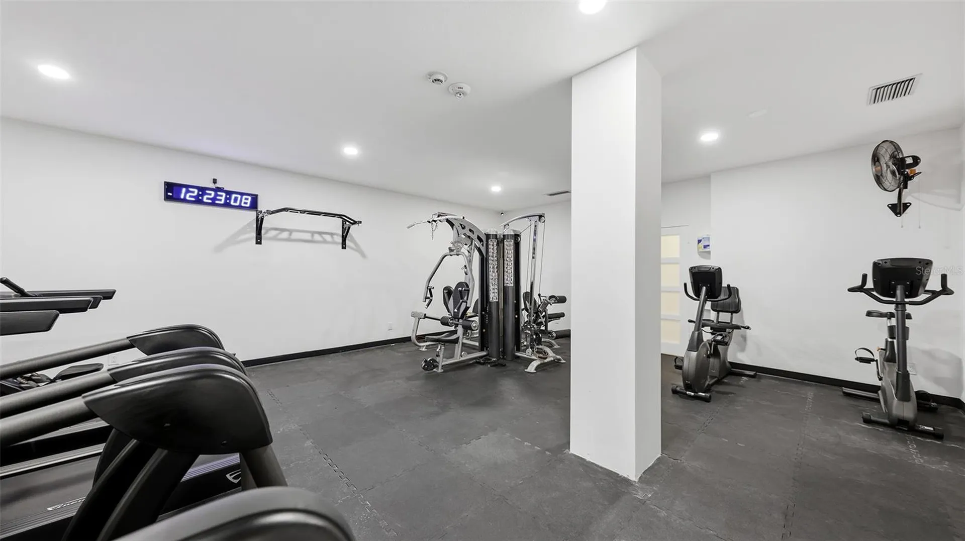 4822 Ocean Boulevard Sarasota FL 34242