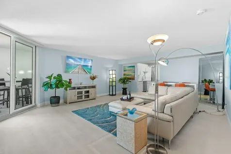 4822 Ocean Boulevard Sarasota FL 34242