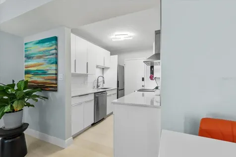 4822 Ocean Boulevard Sarasota FL 34242