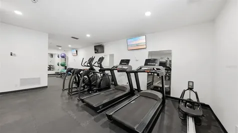 4822 Ocean Boulevard Sarasota FL 34242