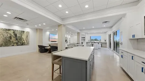 4822 Ocean Boulevard Sarasota FL 34242