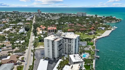 4822 Ocean Boulevard Sarasota FL 34242