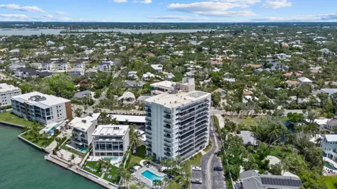 4822 Ocean Boulevard Sarasota FL 34242