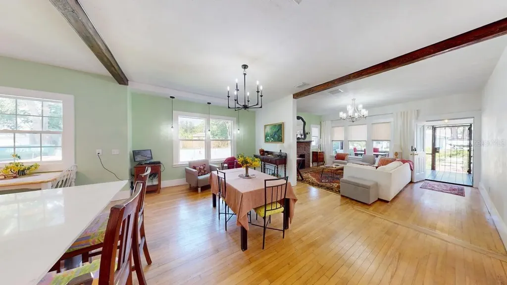 2010 S Maple Avenue Sanford FL 32771