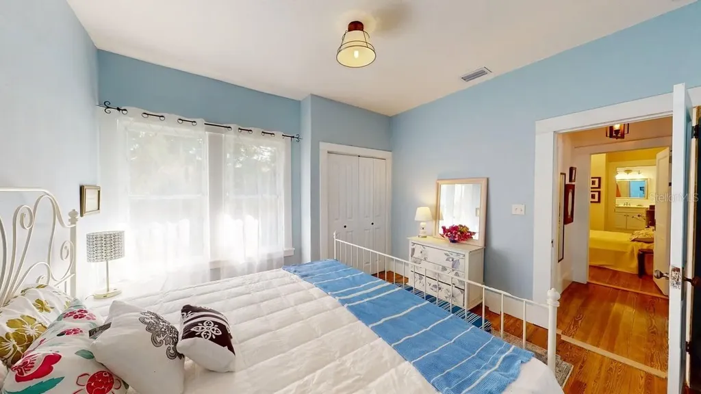 2010 S Maple Avenue Sanford FL 32771