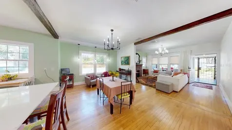 2010 S Maple Avenue Sanford FL 32771