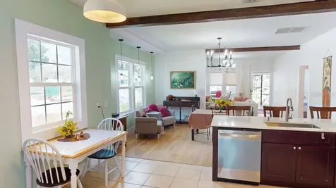 2010 S Maple Avenue Sanford FL 32771