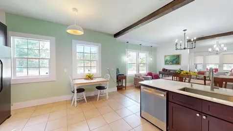 2010 S Maple Avenue Sanford FL 32771
