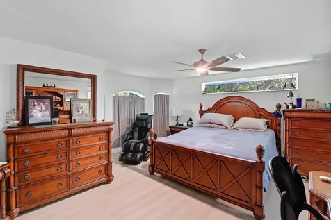 5032 N Crossgate Point Beverly Hills FL 34465