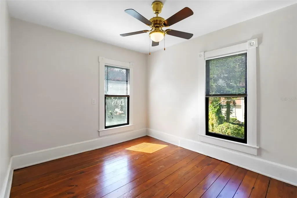 210 W University Avenue Deland FL 32720