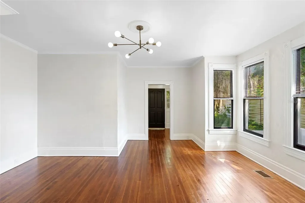 210 W University Avenue Deland FL 32720